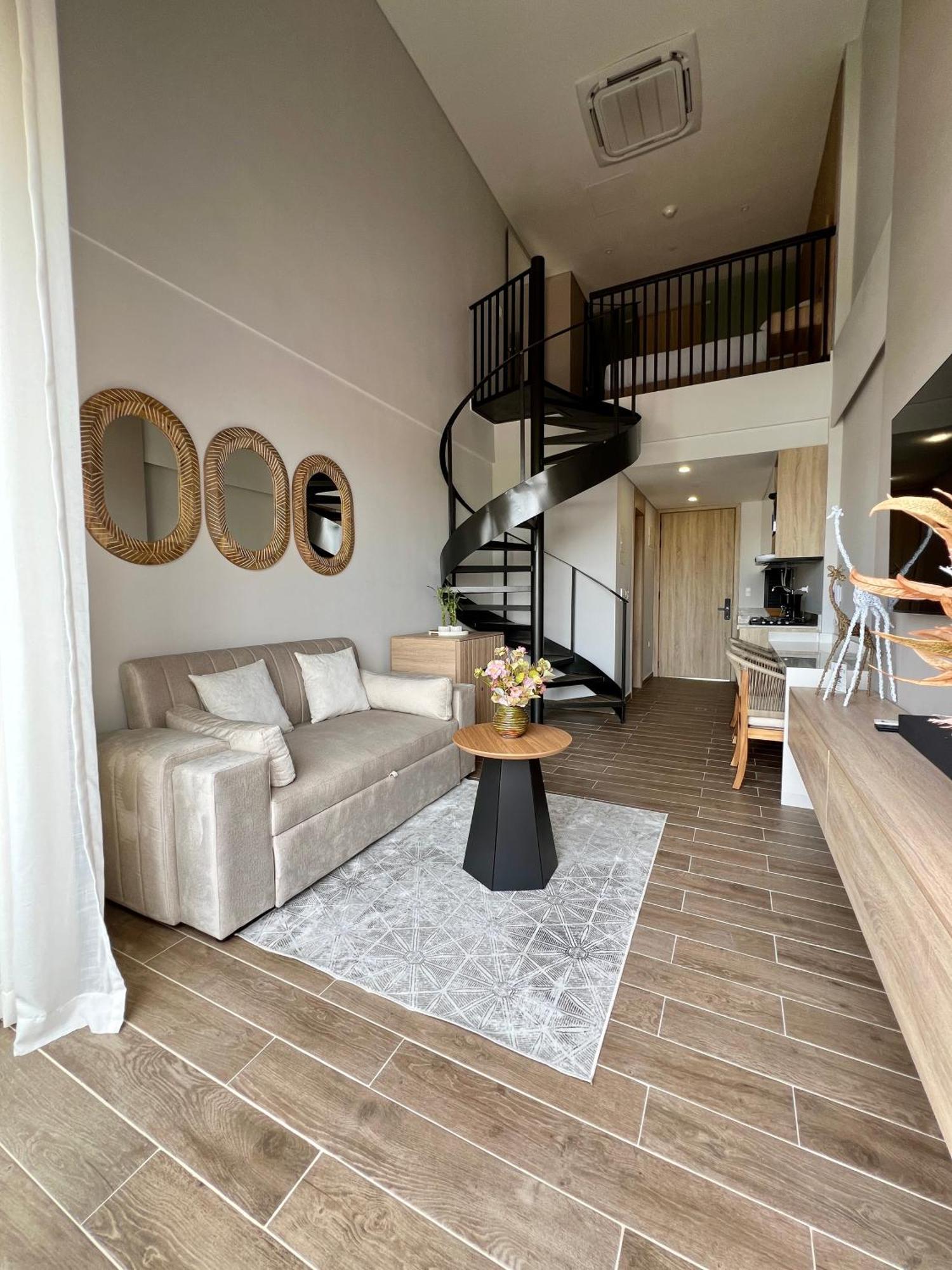 Beautiful! Brand New Old Town Apartment Cartagena